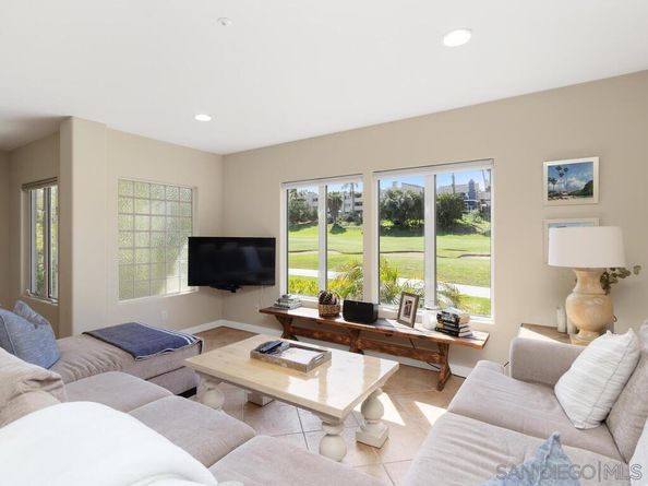 7517 Jerez Ct B, Carlsbad CA 92009