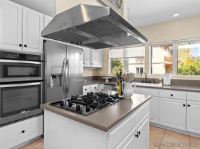 7517 Jerez Ct B, Carlsbad CA 92009