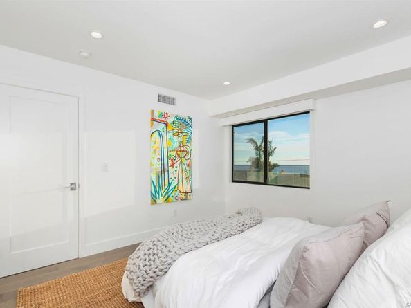 5527 Calumet Ave, La Jolla CA 92037