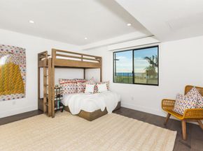 5527 Calumet Ave, La Jolla CA 92037