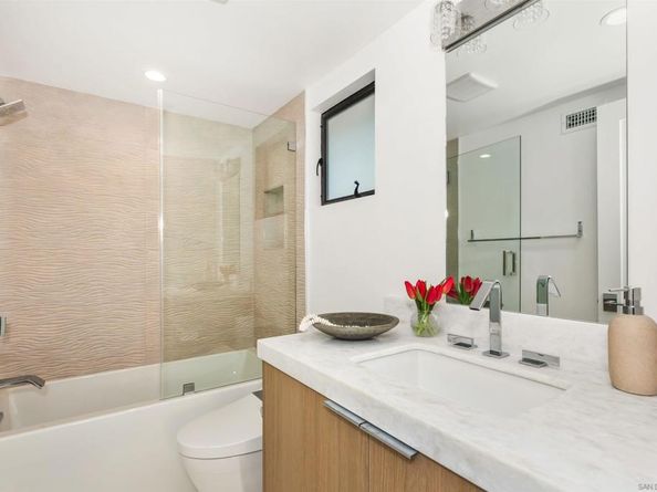 5527 Calumet Ave, La Jolla CA 92037