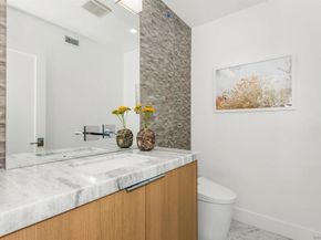 5527 Calumet Ave, La Jolla CA 92037