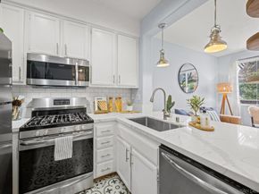 6008 Paseo Salinero, Carlsbad CA 92009