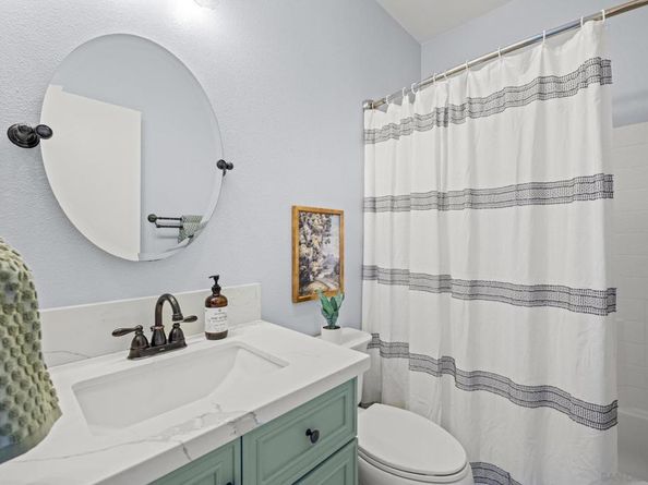 6008 Paseo Salinero, Carlsbad CA 92009