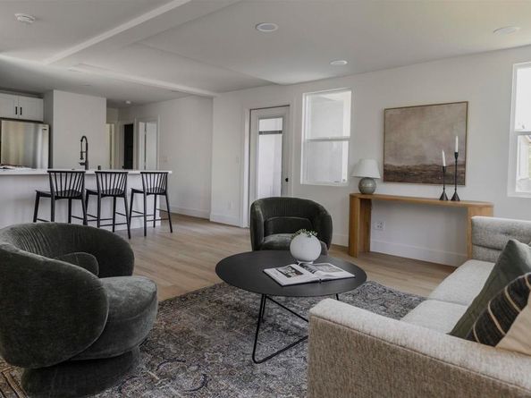 1028 30 Lincoln Ave, San Diego CA 92103