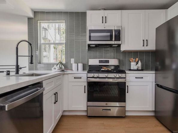 1028 30 Lincoln Ave, San Diego CA 92103