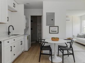 1028 30 Lincoln Ave, San Diego CA 92103