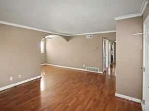 5511 Adelaide Ave 29, San Diego CA 92115