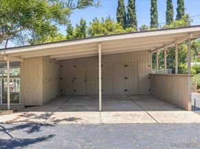 1421 Rincon Rd, Escondido CA 92025