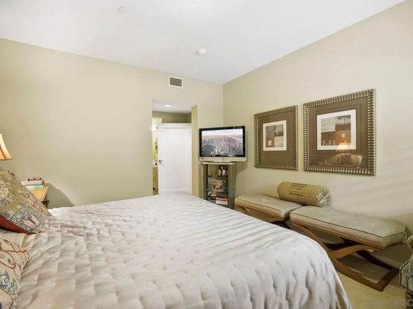 5460 La Jolla Blvd G202, La Jolla CA 92037