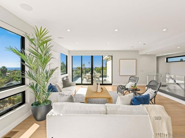 1505 Loring St, San Diego CA 92109