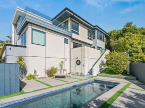 1505 Loring St, San Diego CA 92109