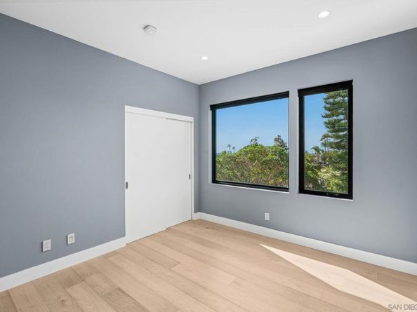 1505 Loring St, San Diego CA 92109