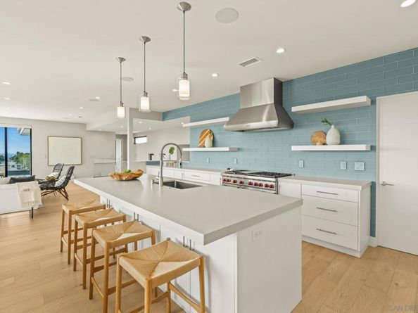 1505 Loring St, San Diego CA 92109