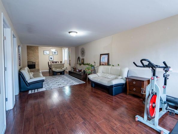 953 Barrett Ave, Chula Vista CA 91911