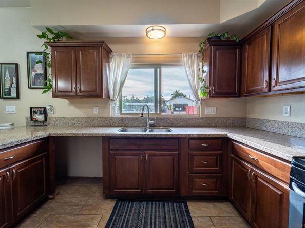 953 Barrett Ave, Chula Vista CA 91911