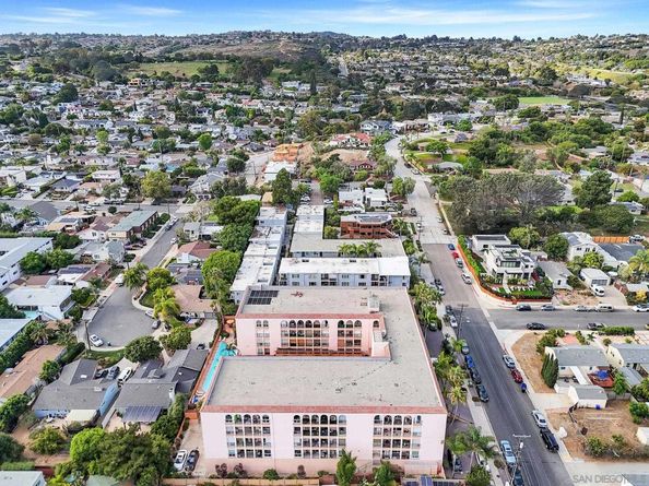 4730 Noyes ST 106, San Diego CA 92109