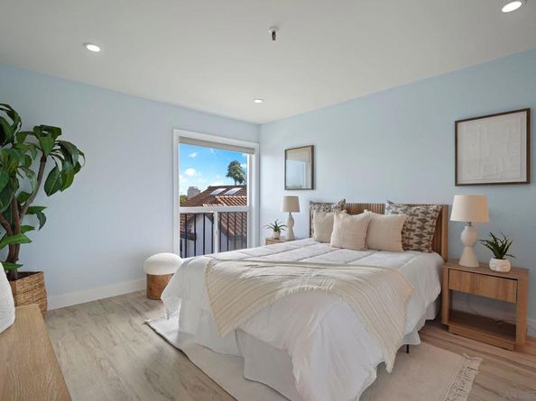 4730 Noyes ST 106, San Diego CA 92109