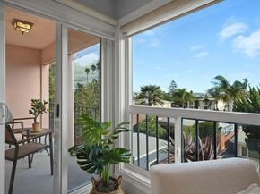 4730 Noyes ST 106, San Diego CA 92109