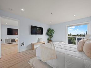 4730 Noyes ST 106, San Diego CA 92109