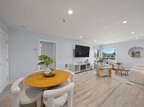 4730 Noyes ST 106, San Diego CA 92109