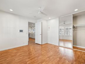 3961 Hortensia St H4, San Diego CA 92110