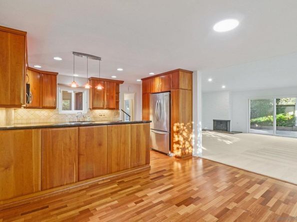 3855 Southview Drive, San Diego CA 92117