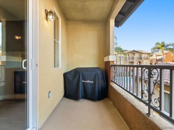 10240 Daybreak Ln 2, Santee CA 92071