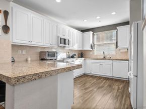 10240 Daybreak Ln 2, Santee CA 92071