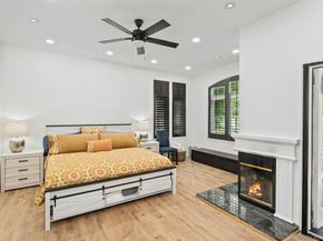 2842 Torrey Pines Rd, La Jolla CA 92037