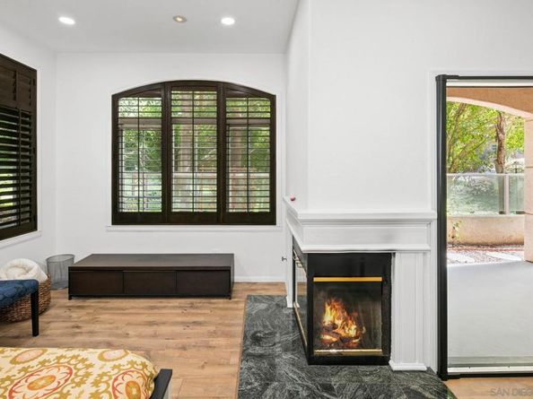 2842 Torrey Pines Rd, La Jolla CA 92037
