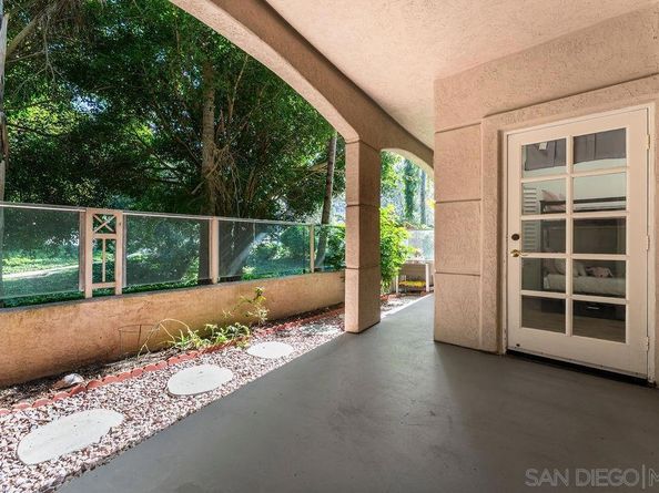 2842 Torrey Pines Rd, La Jolla CA 92037