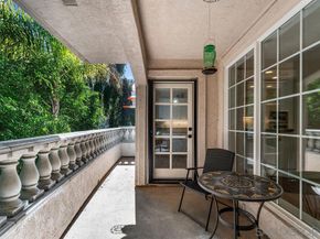 2842 Torrey Pines Rd, La Jolla CA 92037