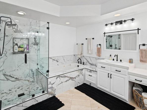 2842 Torrey Pines Rd, La Jolla CA 92037