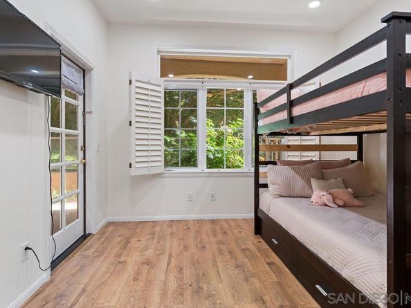 2842 Torrey Pines Rd, La Jolla CA 92037