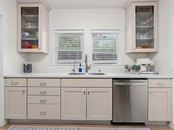 311 B Ave, Coronado CA 92118