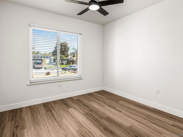 4137 Alana Cir N, Oceanside CA 92056