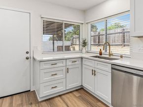 4137 Alana Cir N, Oceanside CA 92056