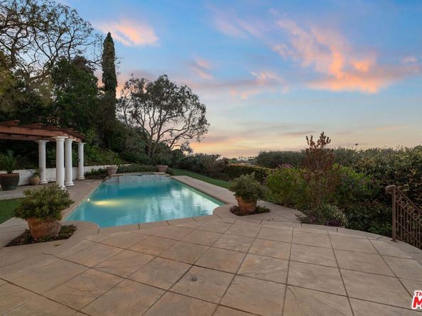 6015 Galahad Road, Malibu CA 90265