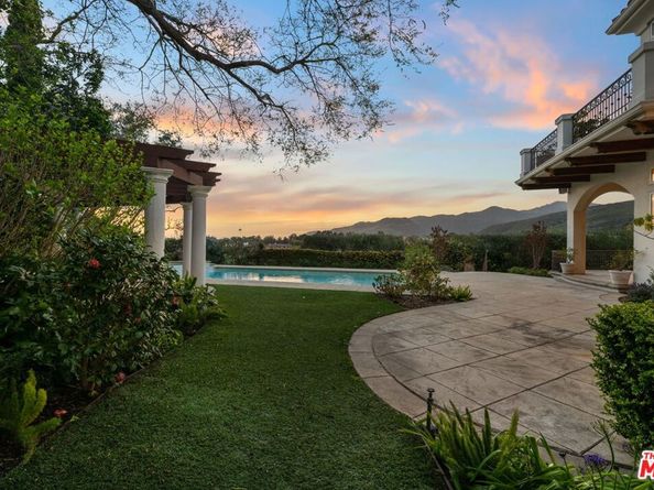 6015 Galahad Road, Malibu CA 90265