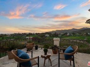 6015 Galahad Road, Malibu CA 90265