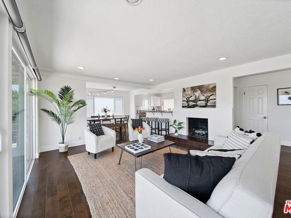 11689 Picturesque Drive, Studio City CA 91604