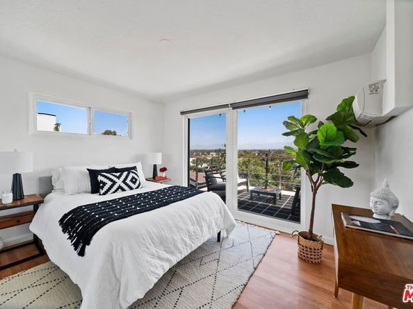 11689 Picturesque Drive, Studio City CA 91604