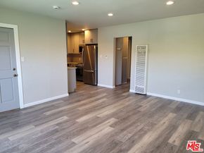 1222 Princeton Street 10, Santa Monica CA 90404