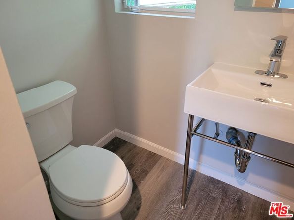 1222 Princeton Street 10, Santa Monica CA 90404