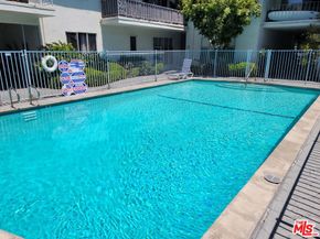 1222 Princeton Street 10, Santa Monica CA 90404