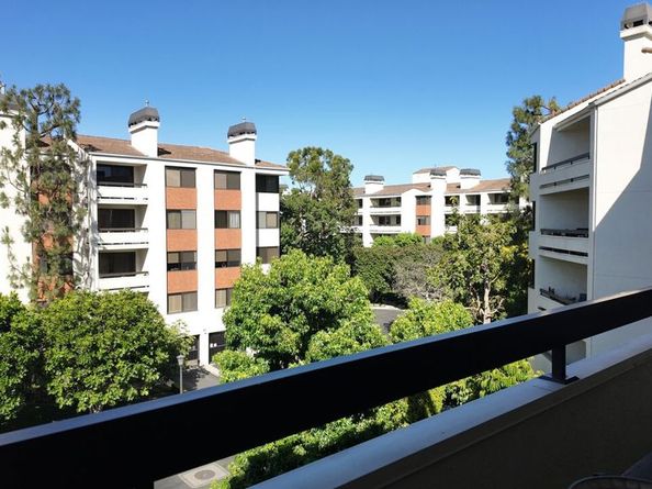 2131 Century Park Lane 301, Los Angeles CA 90067