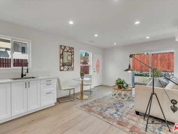 10347 Hillhaven Avenue, Tujunga CA 91042