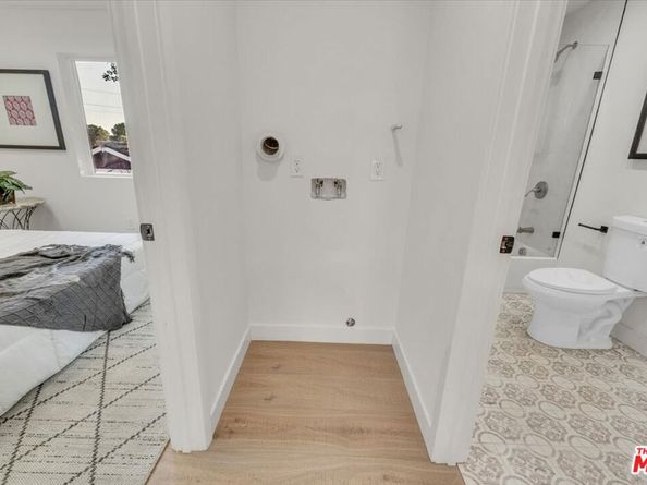 10347 Hillhaven Avenue, Tujunga CA 91042