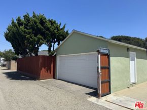 11533 National Boulevard, Los Angeles CA 90064